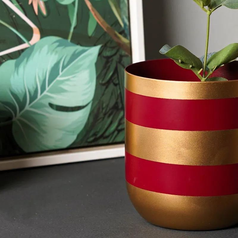 Scarlet Aura Aluminium Planter media 4
