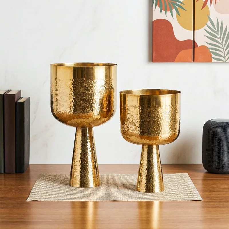 Textura Aureme Planter - Set Of Two media 1