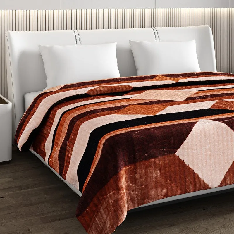 Monte Carlo Autumn Embrace Blanket (Brown) - 900 GSM media 4