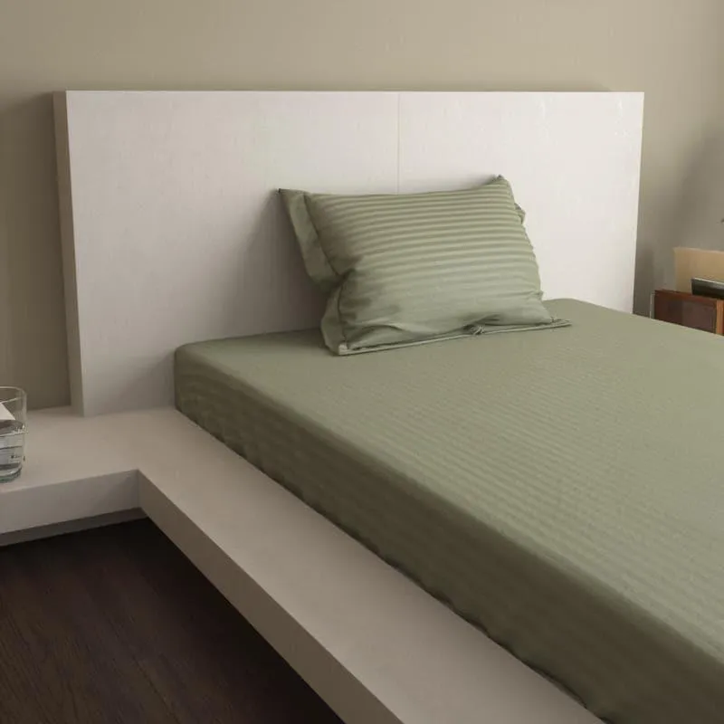 Lush Lavish Solid Cotton Bedsheet (Silver) - 400 TC media 4