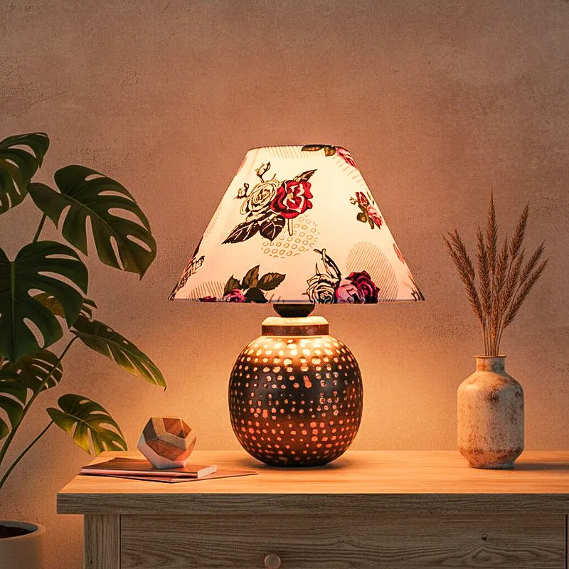 Storia Metal Fabric Table Lamp - Multicolor media 1
