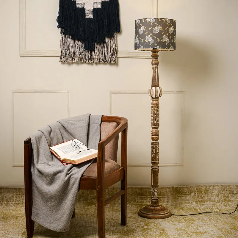 Arka Grey Floor Lamp media 2