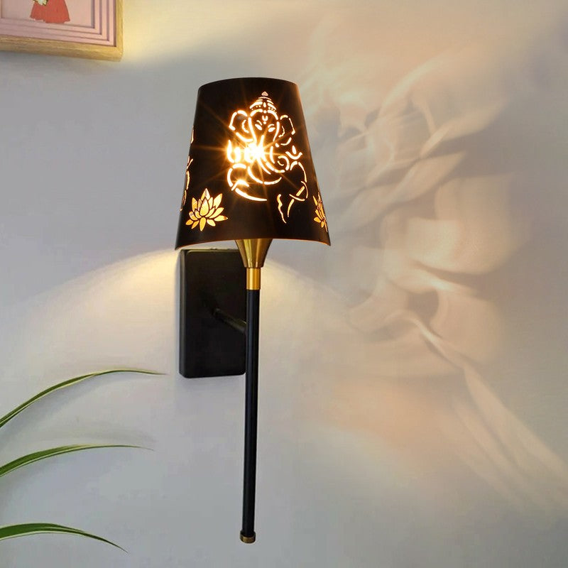 Brilora Metal Wall Lamp
