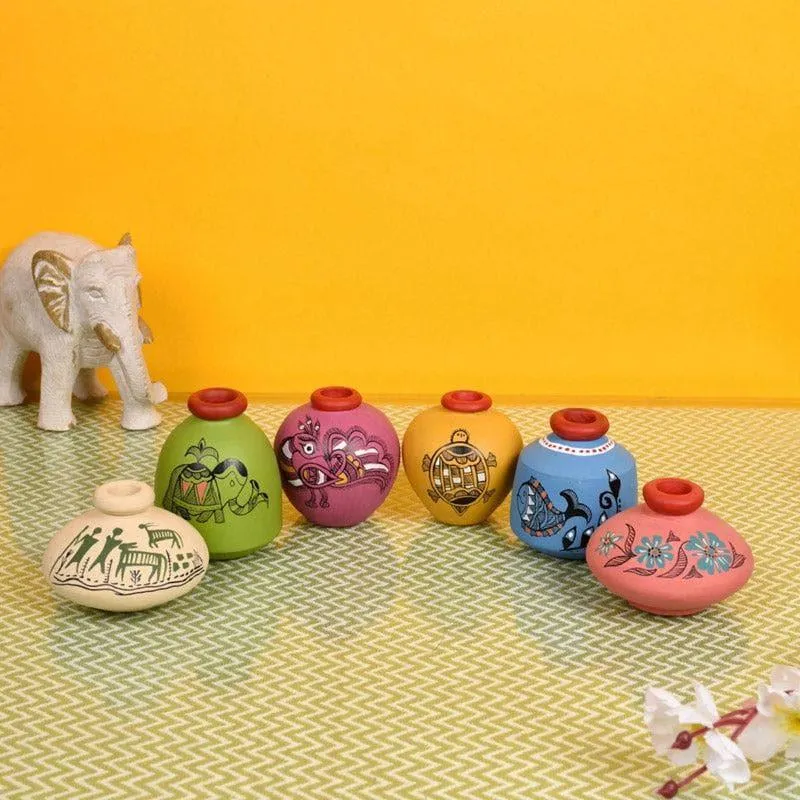 Bosa Wooden Wall Shelf With Madhubani Pot - Set Of Seven media 3