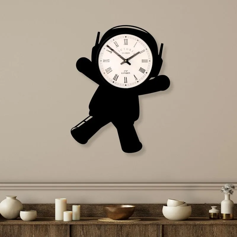Astrova Steel Analog Wall Clock - Black media 1
