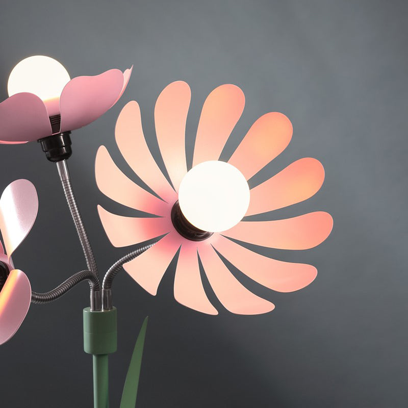 Fig Living Petal Bloom Floor Lamp image 7