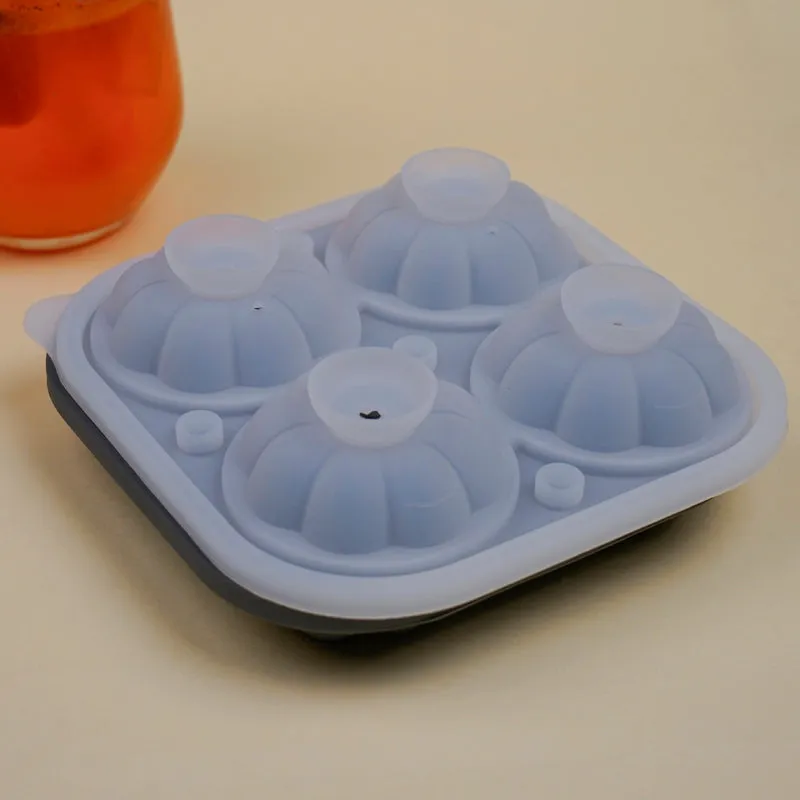 Chill Silicone 4-Cube Ice Mould - Grey media 6