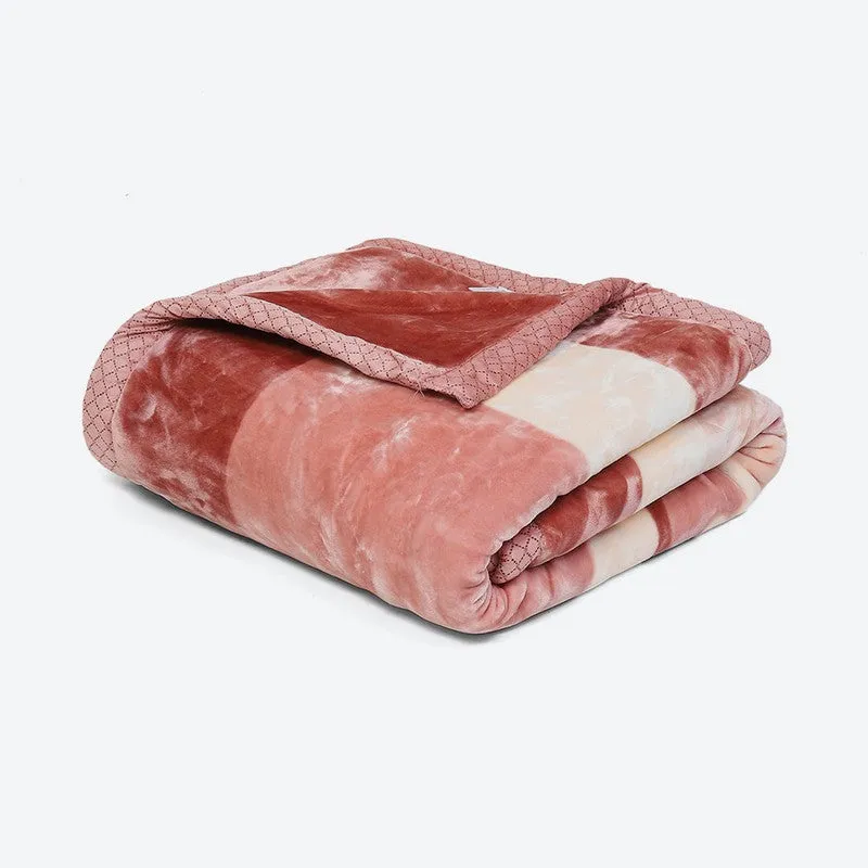 Monte Carlo Huggy Blanket - 994 GSM media 6