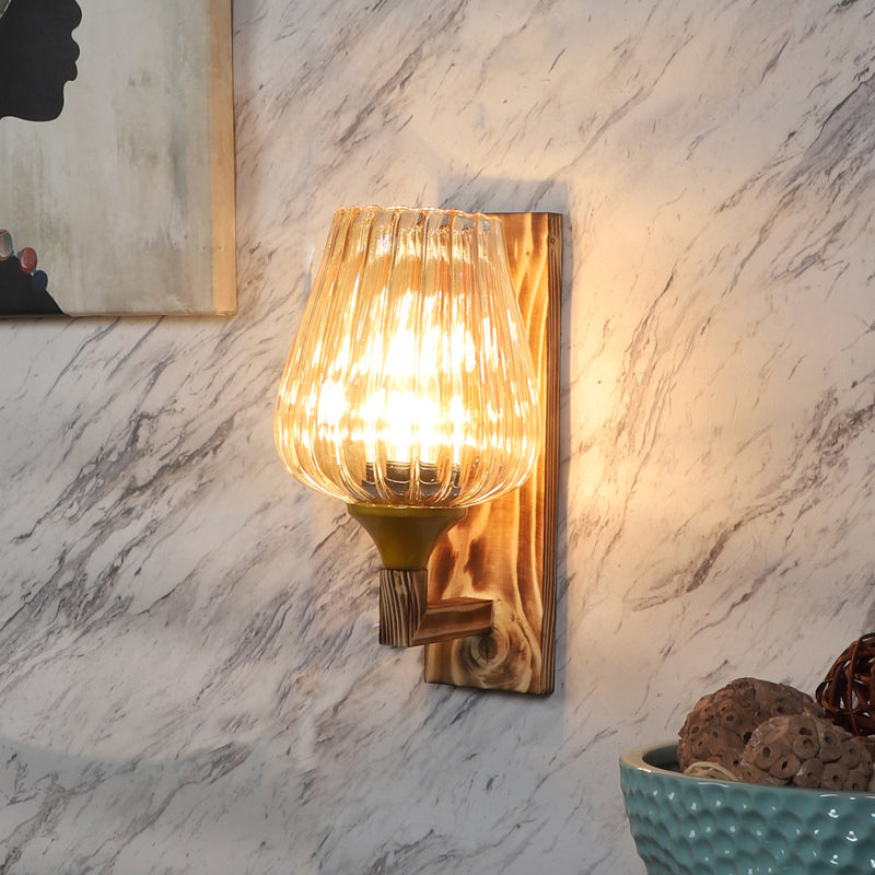 Muse Wooden Wall Lamp