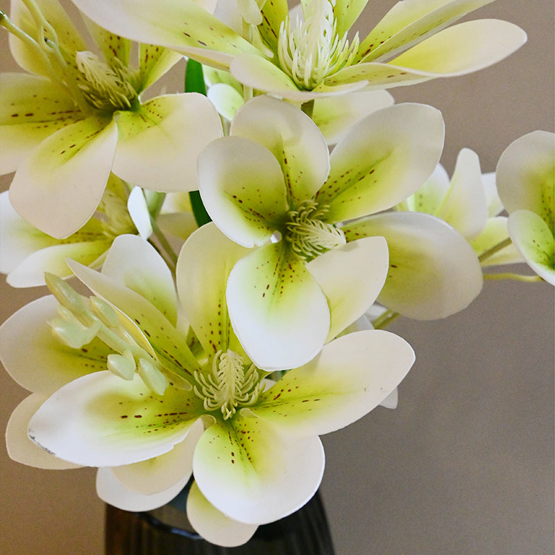 Violaire Artificial Flower Stick - Mint media 4