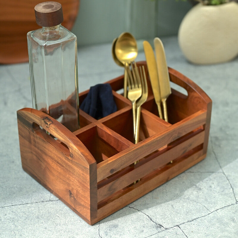 Hinka Wooden cutlery holder media 4