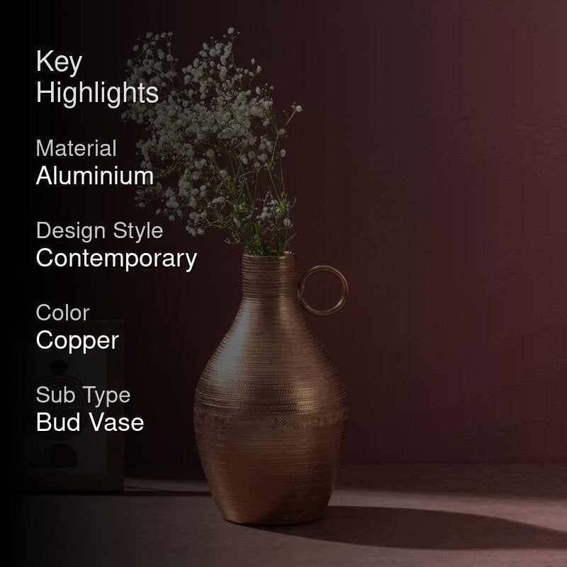 Antiqua IV Iron Vase media 2