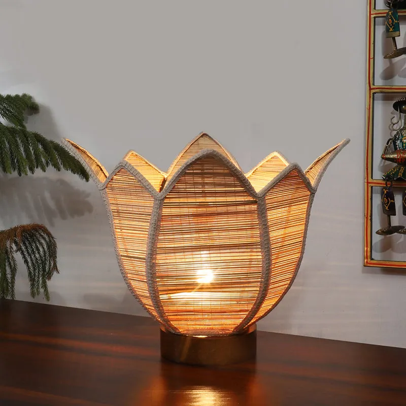Glowen Bamboo Petal Curve Table Lamp - Beige media 2