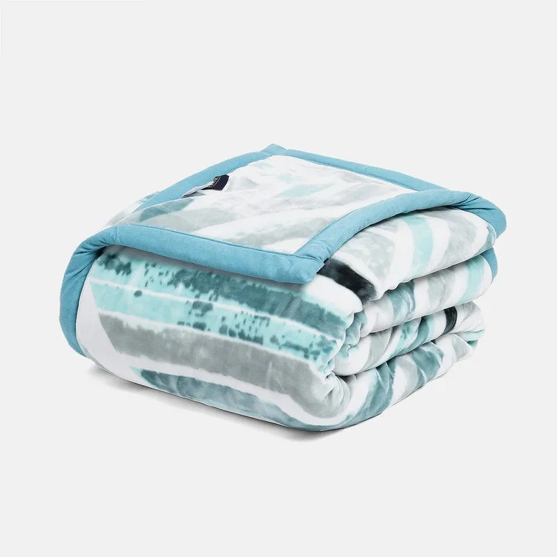 Monte Carlo Ocean Mirage Blanket - 1000 GSM media 5