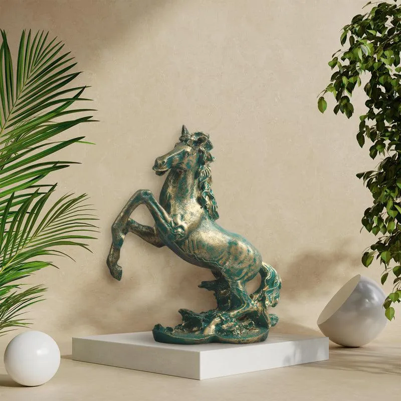 Royal Stallion Hop Showpiece - Green media 1
