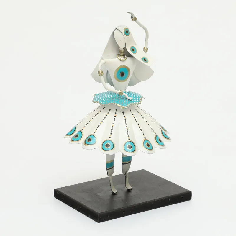 Poetry in Pose Poise Showpiece media 4