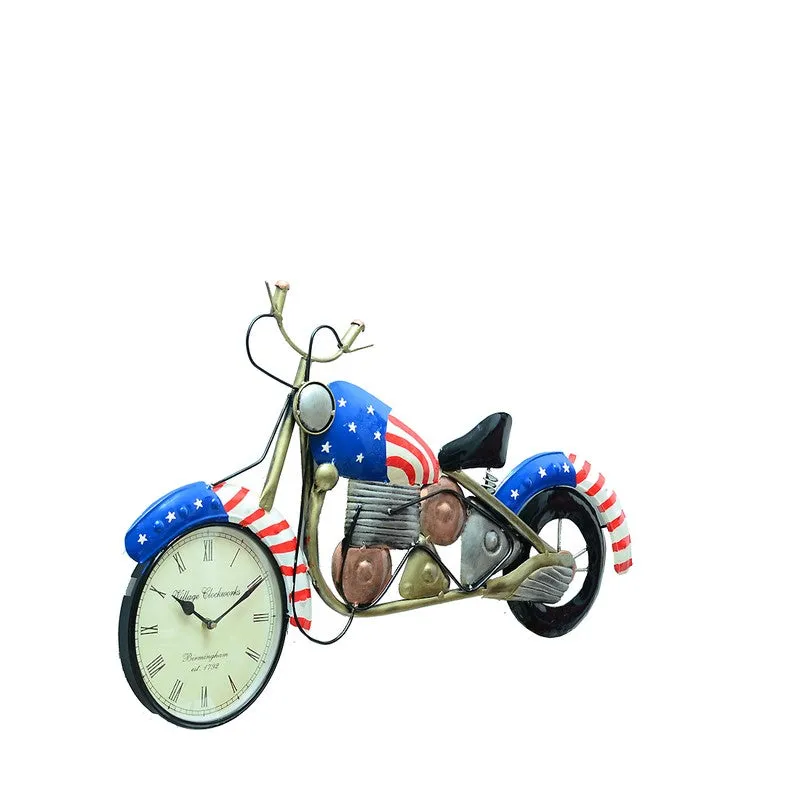 Minimal Analog Design Metal Wall Clock media 4