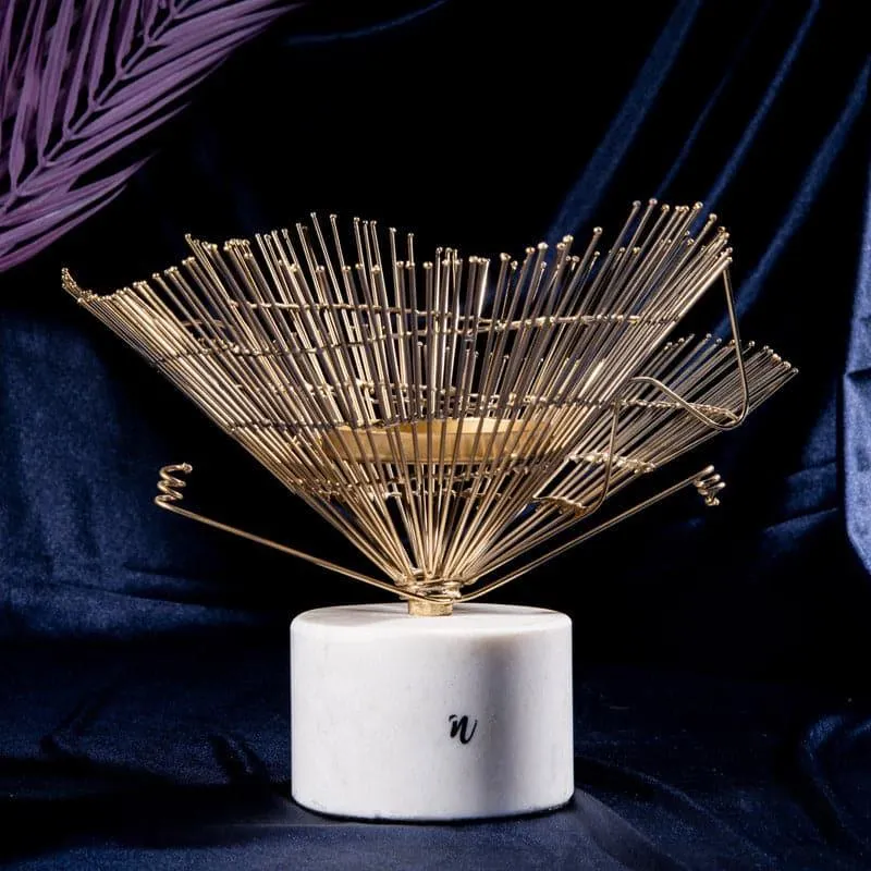 Flora Wave Candle Holder media 3