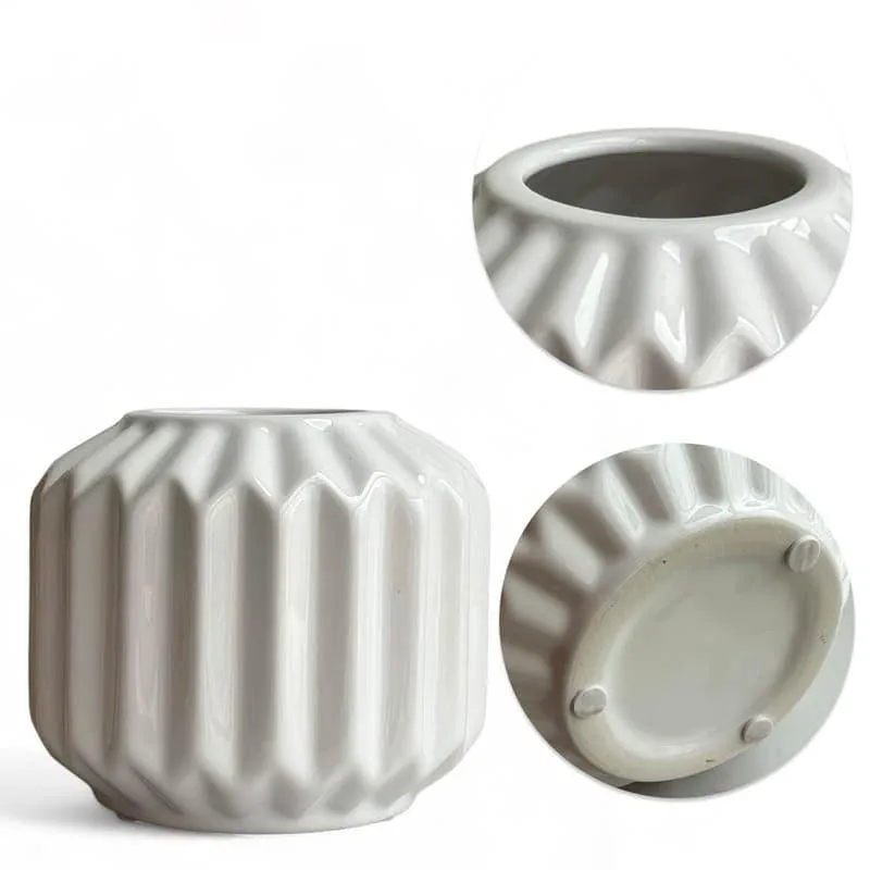 Esko Edge Vase - White media 3