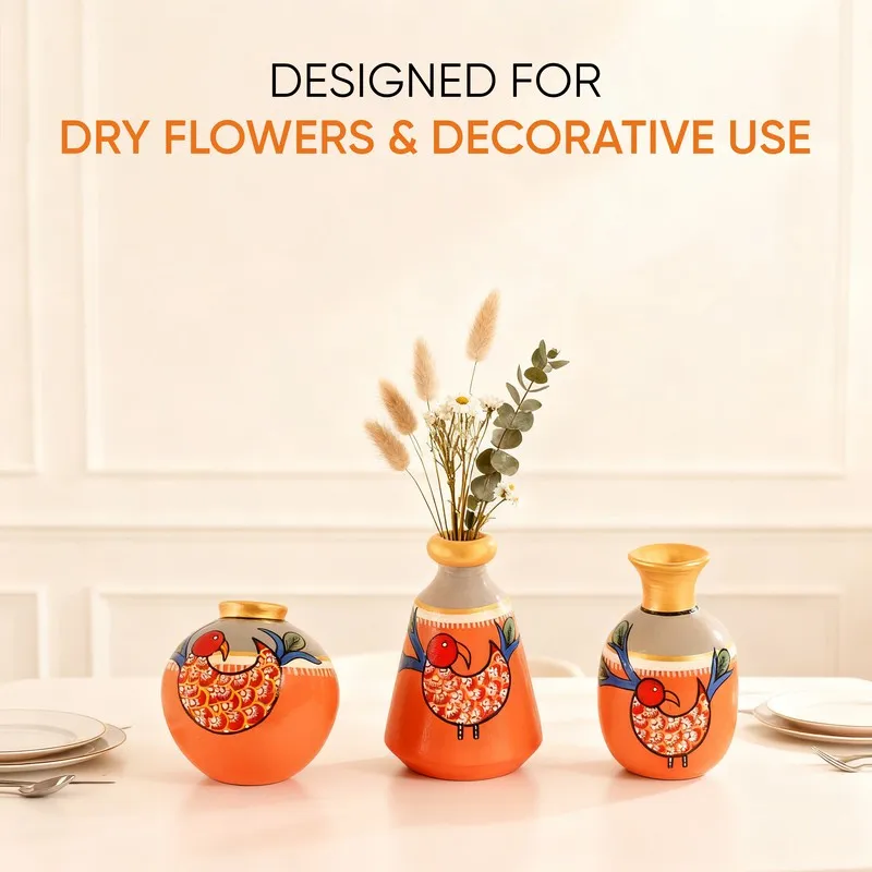Indukar Terracotta Vase - Three Piece Set media 3