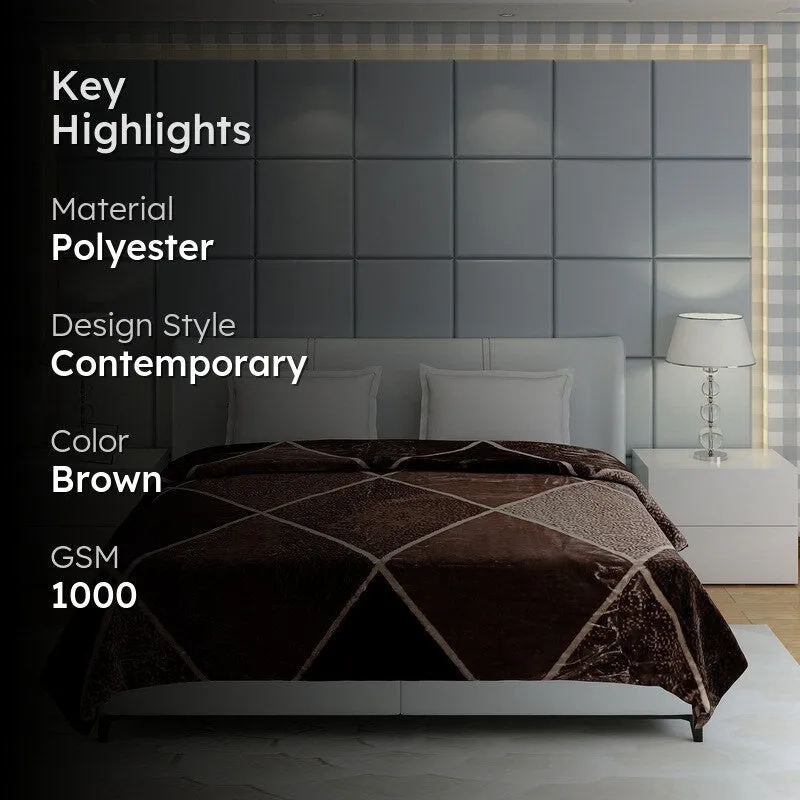 Monte Carlo Chocolate Dreamscape Blanket - 1000 GSM media 2