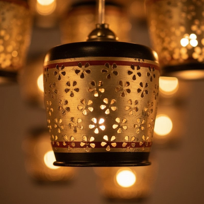 Sentora Seam Chandelier media 3