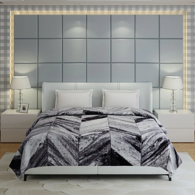 Monte Carlo Verticle Cascade Blanket (Grey) - 1000 GSM media 1