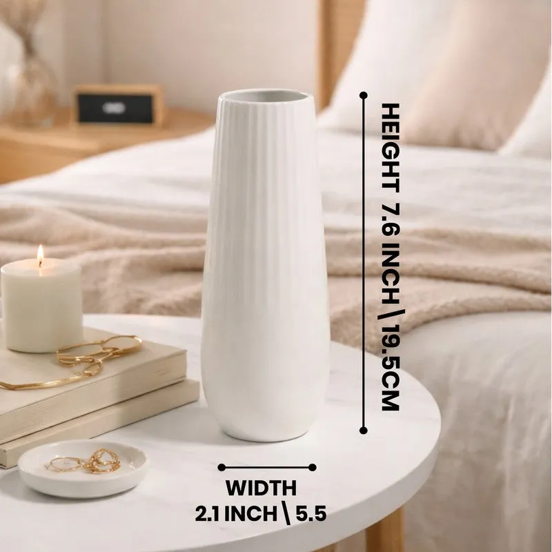Redvo Ceramic Vase - White media 8