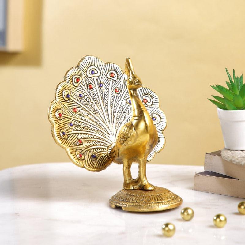 Peacock Presense Showpiece