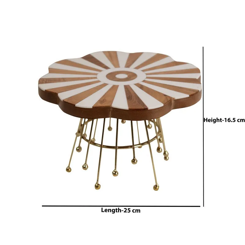 Royal Lift Decorative Cake Stand - Gold media 5