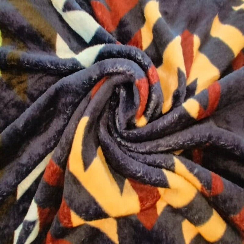 Aztrava Abstract Woolen Blanket (Blue) - 210 GSM media 4
