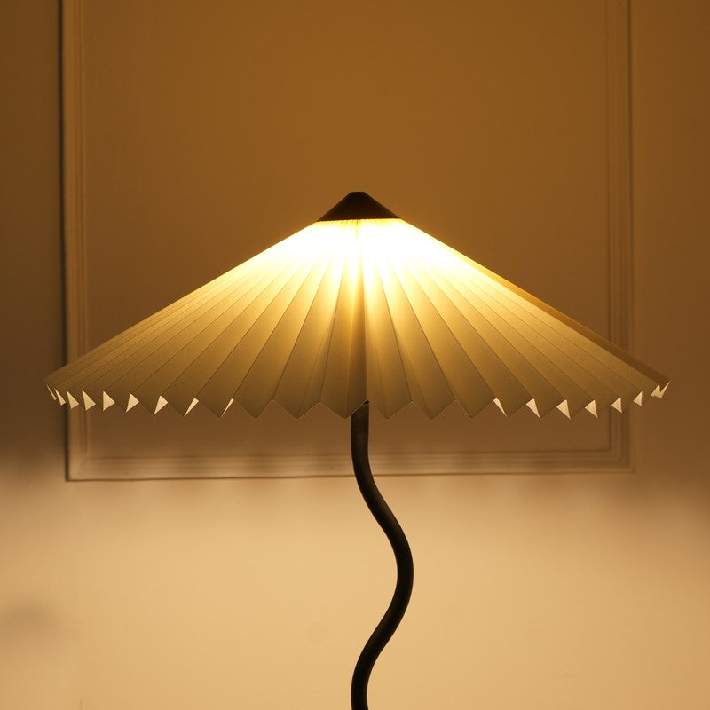 Fig Living Wavy Floor Lamp image 5