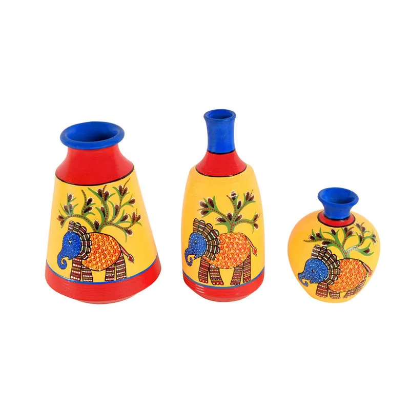 Indulkant Terracotta Vase - Three Piece Set media 4