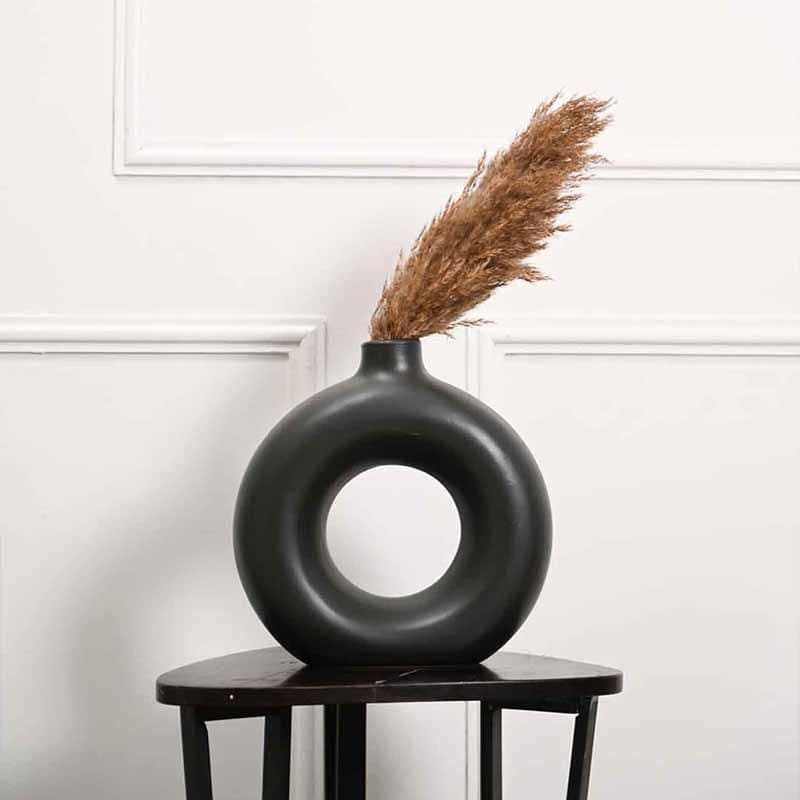 Boho Donut Vase - Black media 6