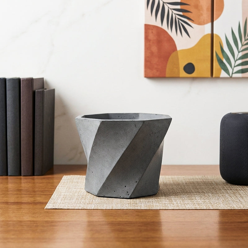 Dycto Swirl Planter