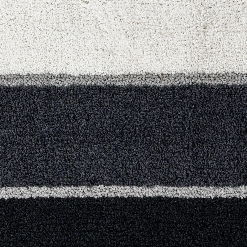 SoftNest Bathmat - Black media 6