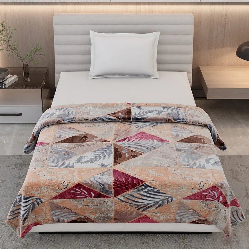 Monte Carlo Graphilo Printed Polyester Blanket (Peach) - 300 GSM media 3