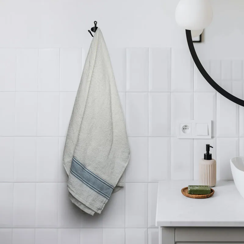 Micro Cotton LuxeDry Comfort Bath Towel - White & Blue media 1