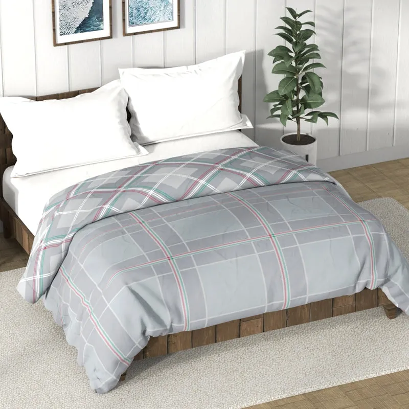 Nautica Thistle Plaid Reversible Comforter (Grey) - 130 GSM media 1
