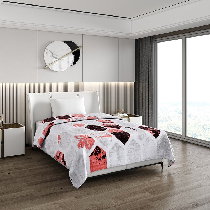 Monte Carlo Crimson Cascade Blanket - 950 GSM - Single