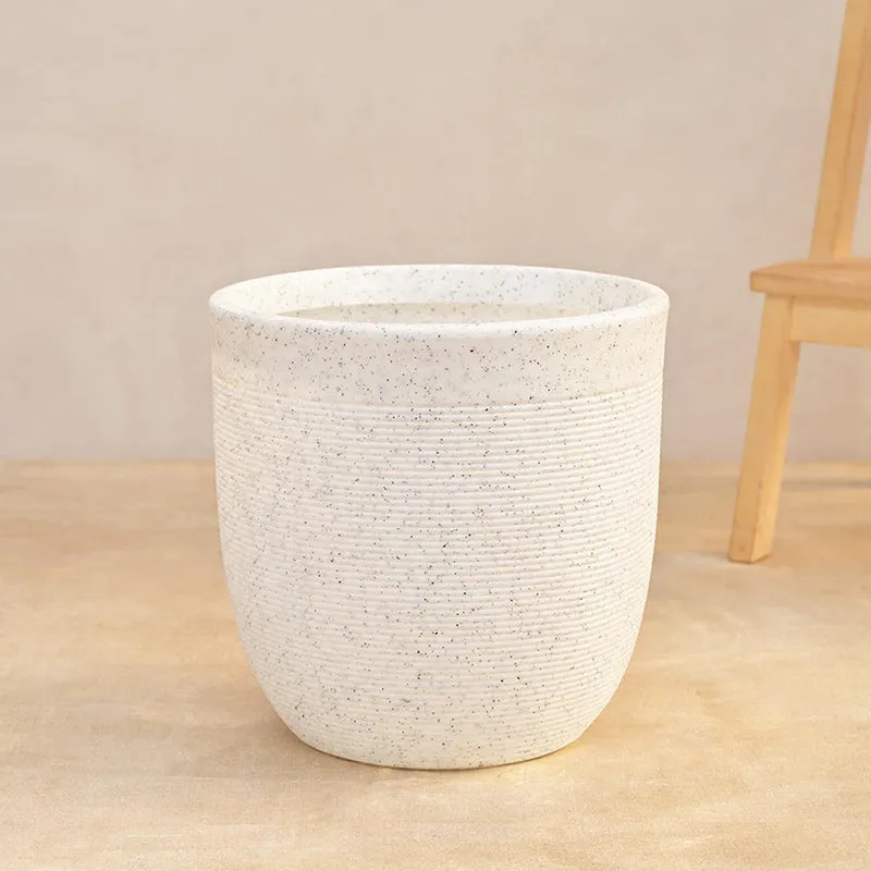 Ugaoo Orbridge Plastic Planter - White media 4