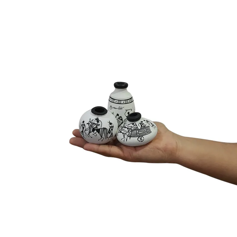 Pali Handpainted Terracotta Vase - Three Piece Set media 7