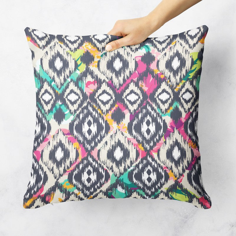 Javrix Cushion Cover