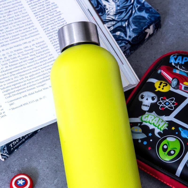 Steel Elegance Elixir Bottle (900 mL) - Lime Green media 3