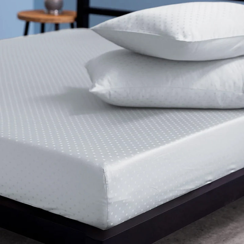 Swiss Dot Cotton Duvet Cover (White) - 300 TC media 7