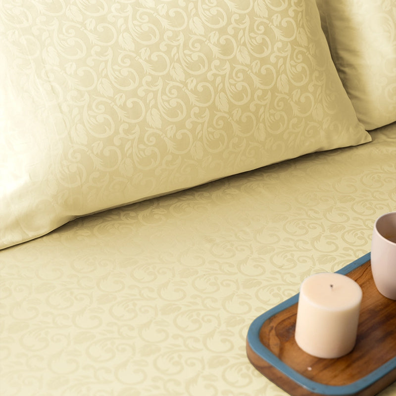 Coral Bloom Fitted Jacquard Cotton Bedsheet (Ivory) - 300 TC media 8