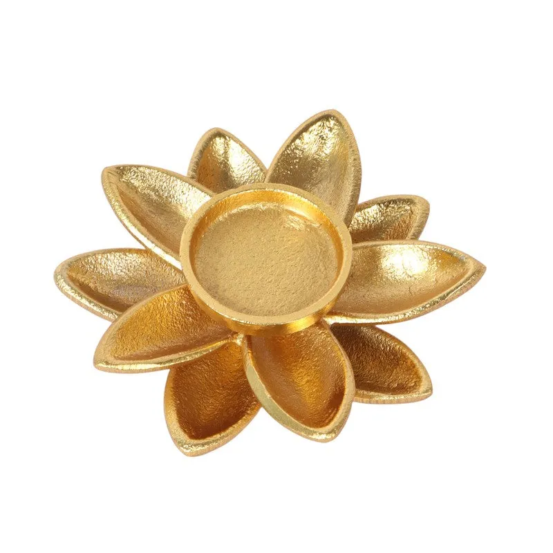 Radiant Petal Tealight Holder media 3