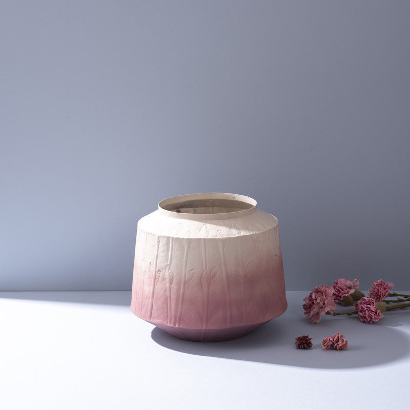 Ombre Blush Vase media 3