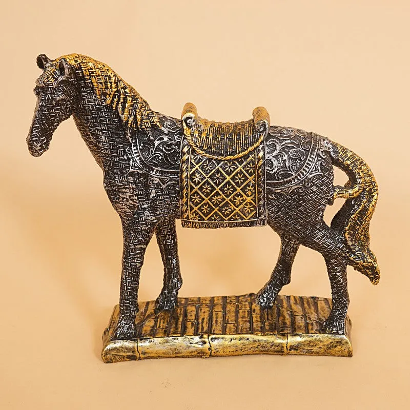 Royal Golden Saddle Horse Statue media 5