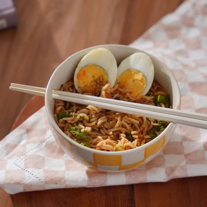 Elara Ramen Bowl With Chopstick media 3